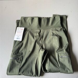 Women's Wrangler ATG, Hybrid Cargo Leggings